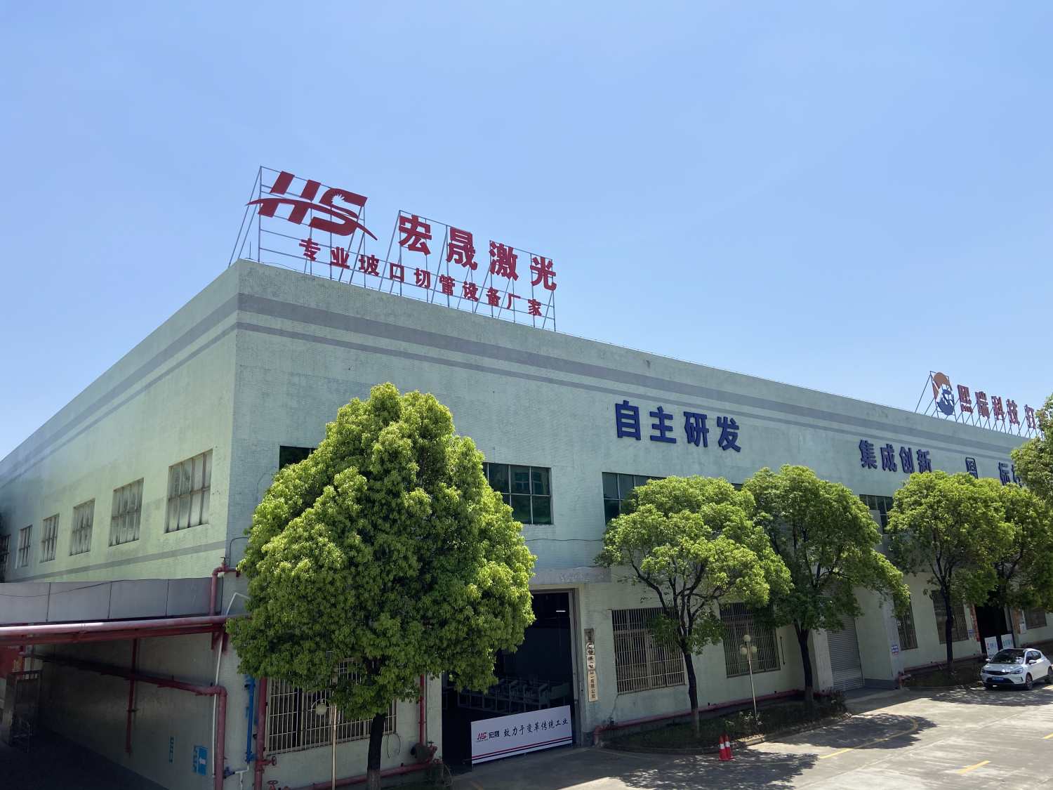 凯发科技：2024年爆款和高性价比激光切管设备来袭(图1)
