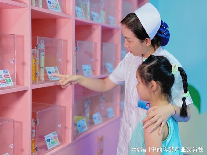 K8·凯发：奇鹤食育携手江西省儿童医院守护孩子清晰视力(图2)