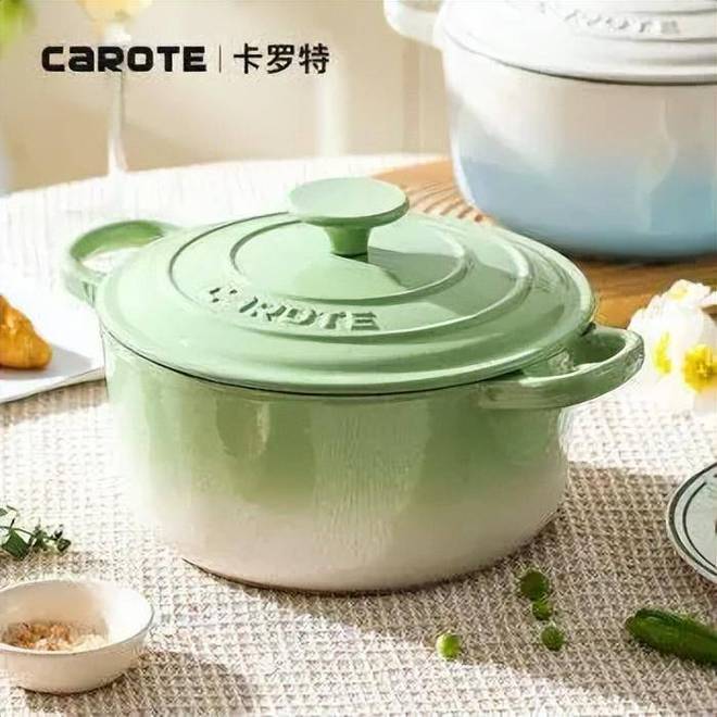 凯发国际首页：85后浙江夫妻卖厨具卖上市港交所IPO前紧急套现1个亿(图4)