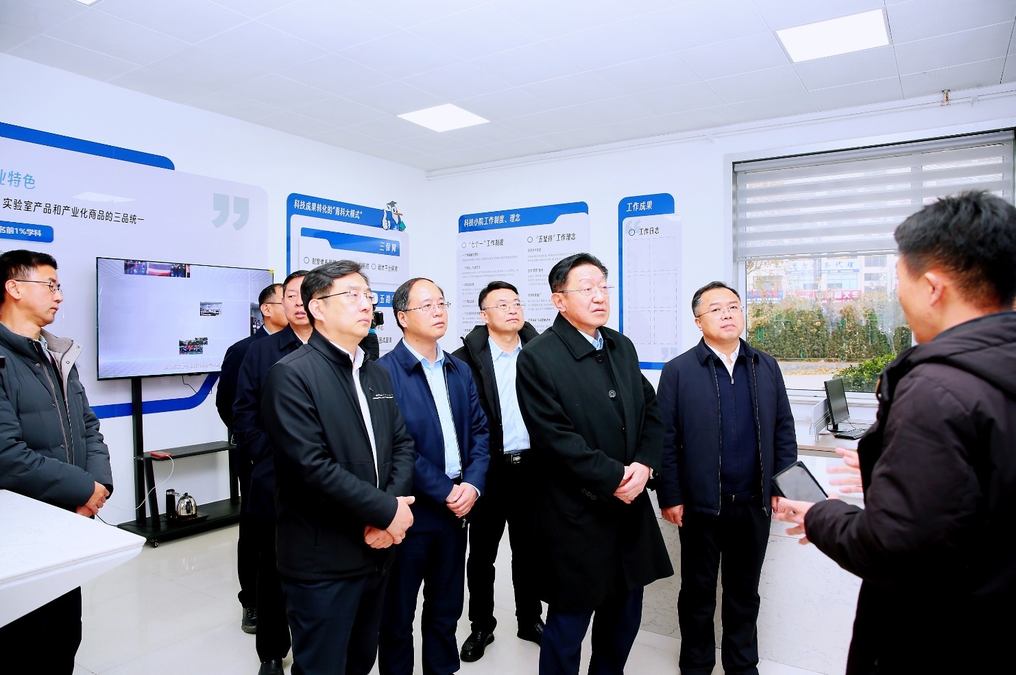 K8·凯发：高校与县域厨具产业链实现“双向奔赴”！青岛科技大学博兴“科技小院”揭牌(图4)