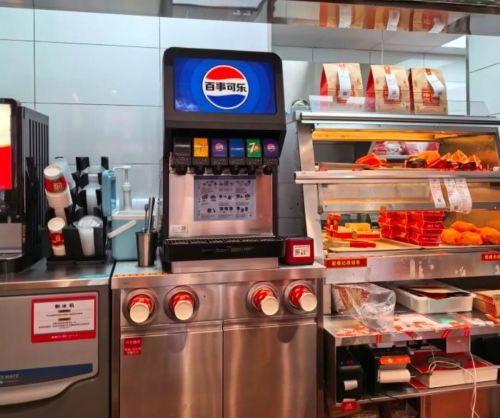 回村的年轻人撑起消费市场再“下沉”(图3)