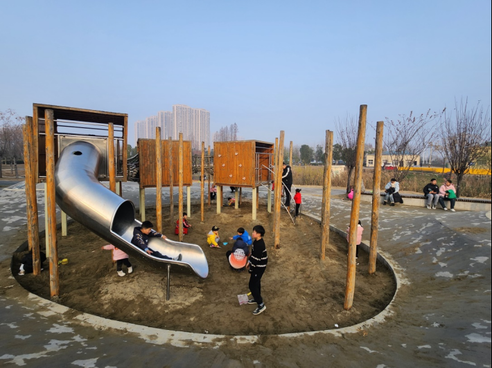 凯发科技：元旦不远游打卡家门口好去处(图1)