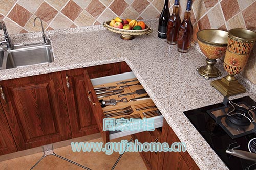 凯发国际首页：你不知道的不锈钢整体橱柜设计理念(图2)