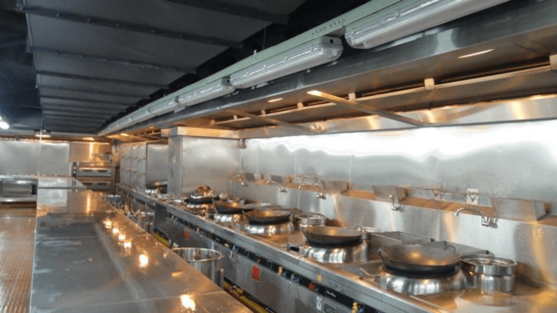 展望2026：曲靖食堂厨具设备采购指南与五大诚信工厂深度解析(图1)