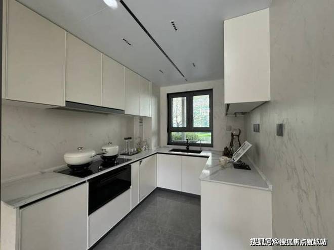 聚焦招商中旅观境售楼处发布：以品质铸就人居传奇！(图8)