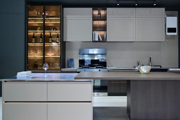 高端厨房的选择：不锈钢橱柜的明智之选(图3)